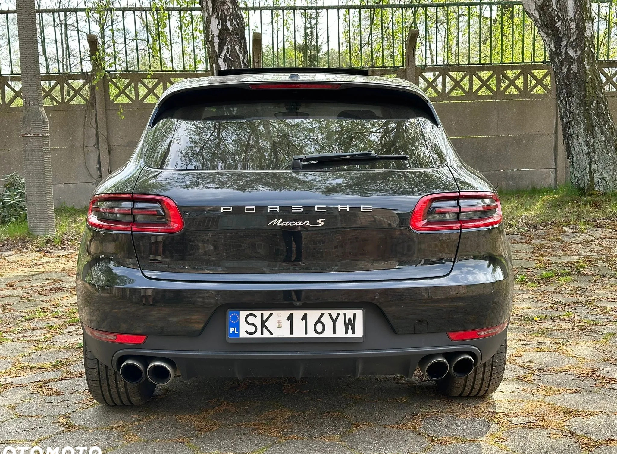 Porsche Macan cena 127000 przebieg: 166500, rok produkcji 2015 z Katowice małe 121